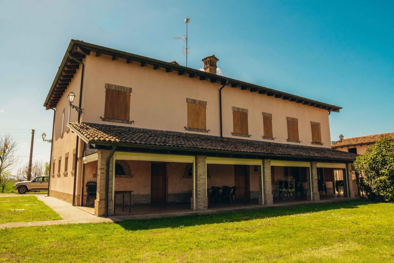 Agriturismo Garzole Castelfranco Emilia Exterior photo