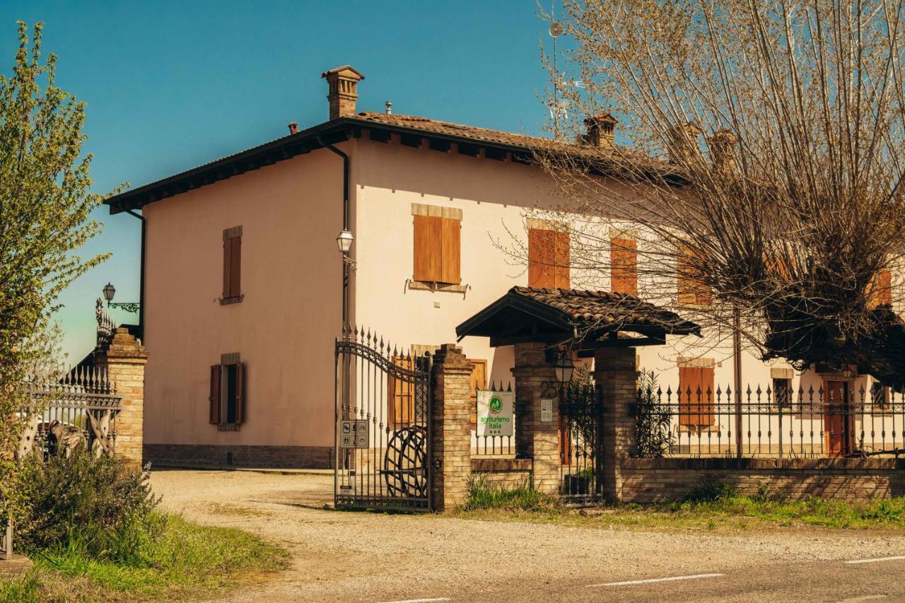 Agriturismo Garzole Castelfranco Emilia Exterior photo